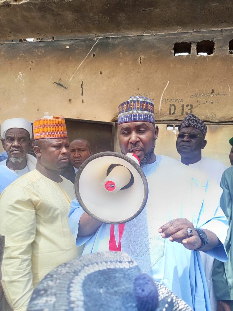 SENATOR ABBAS, REPS BARKA DONATE N3M TO GOMBI MARKET FIRE VICTIMS